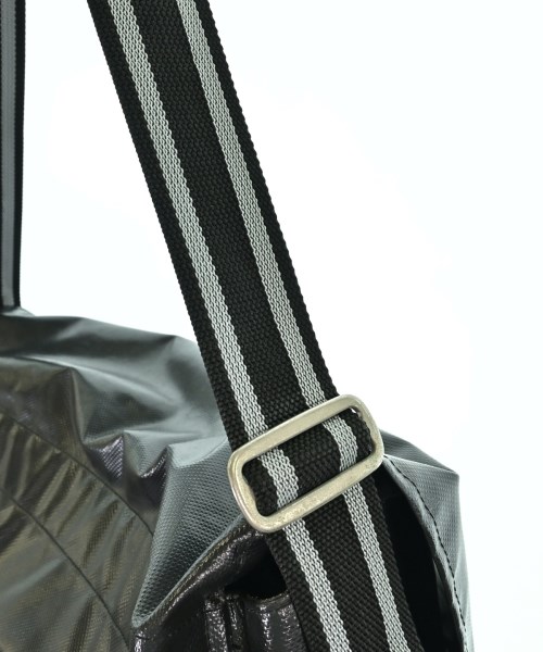COMME des GARCONS HOMME PLUS（コムデギャルソンオムプリュス）ショルダーバッグ 黒 サイズ:- メンズ/2200676606041