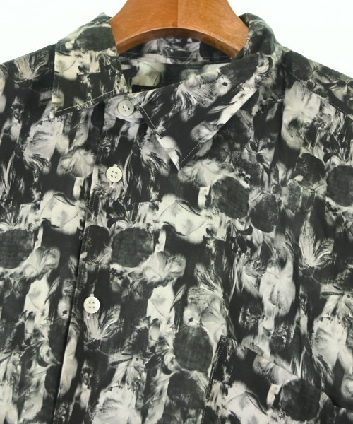 COMME des GARCONS HOMME PLUS（コムデギャルソンオムプリュス）カジュアルシャツ 黒 サイズ:XS メンズ/2200684810058