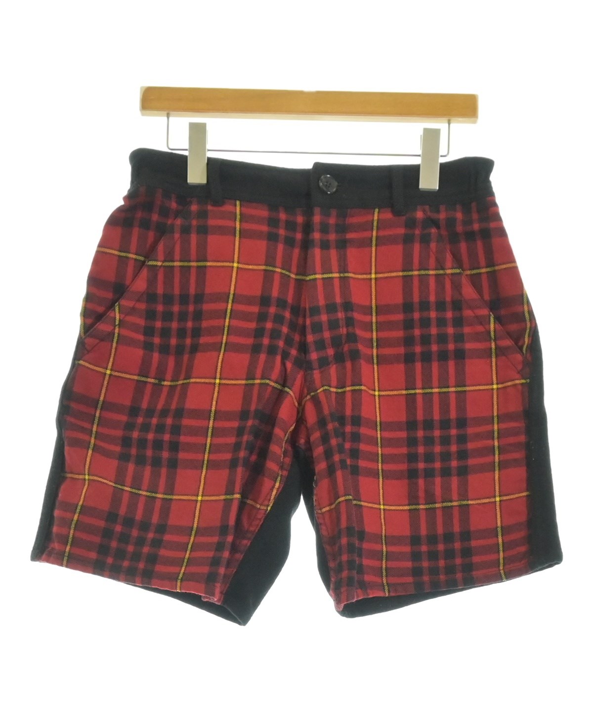 COMME des GARCONS SHIRT（コムデギャルソンシャツ）ショートパンツ 赤