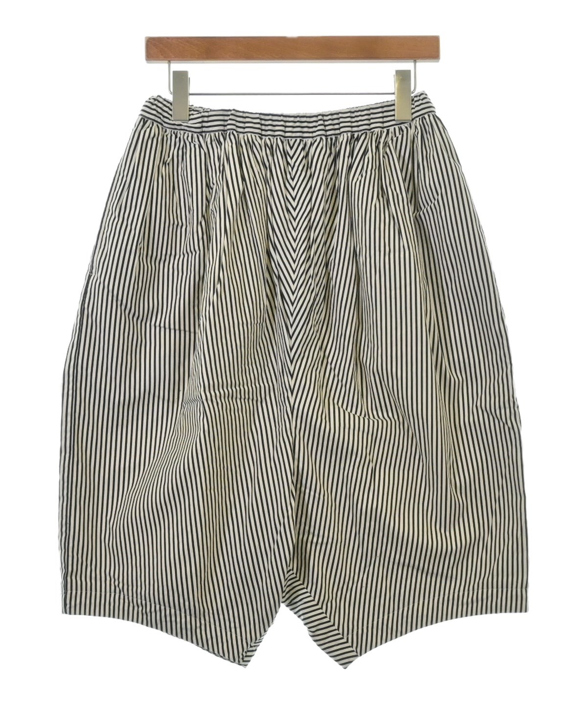 COMMEdesGARCONS コムコム　かぼちゃパンツ　白 COMMEdesGARCONS コムコム かぼちゃパンツ 白 COMME des GARCONS