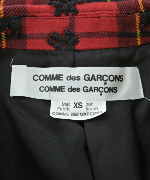 COMME des GARCONS COMME des GARCONS（コムデギャルソンコムデギャルソン）カジュアルジャケット 赤 サイズ:XS レディース/2200632716128