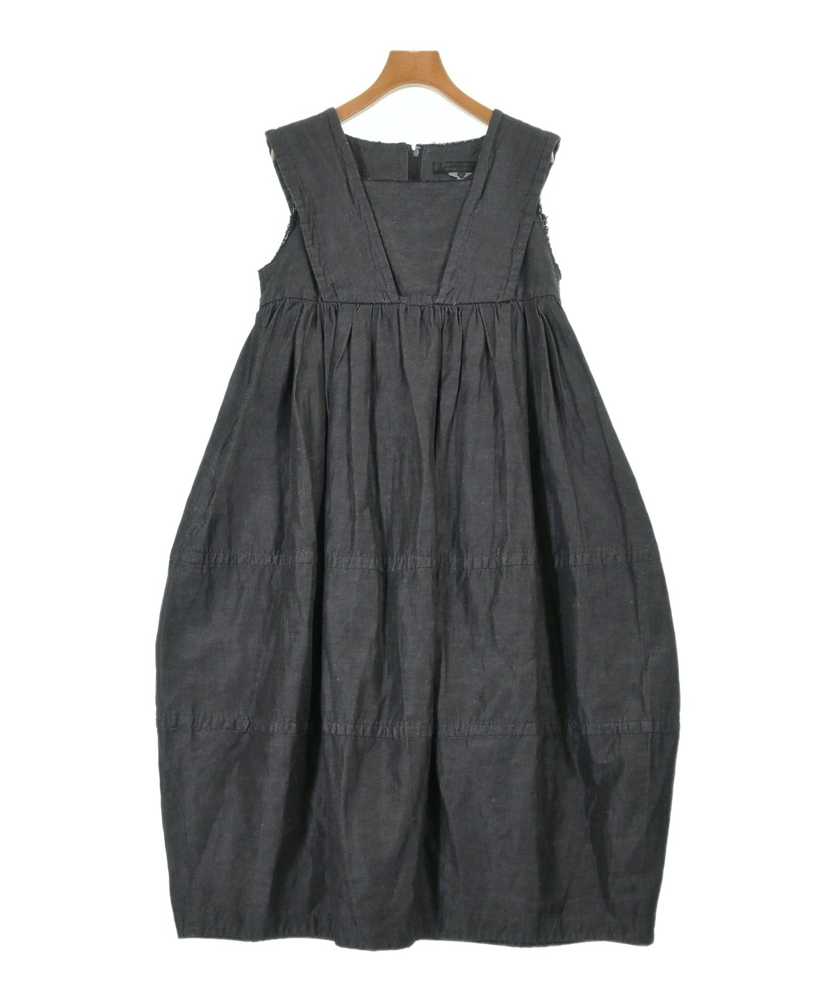 COMME des GARCONS COMME des GARCONS（コムデギャルソン