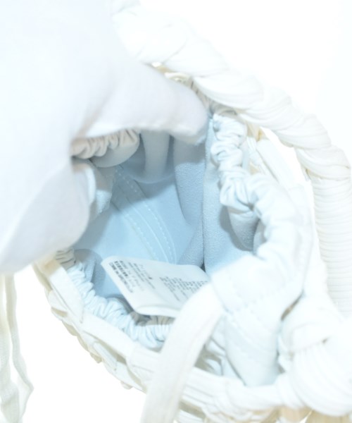 COMME des GARCONS COMME des GARCONS（コムデギャルソンコムデギャルソン）ハンドバッグ 白 サイズ:- レディース/2200666945068