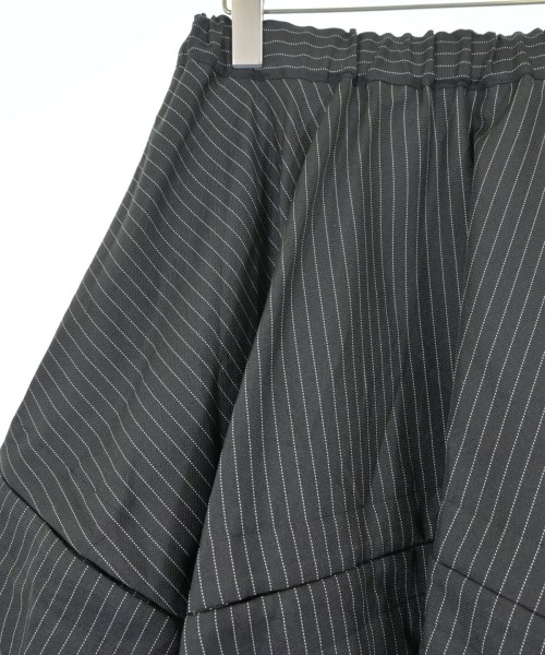 COMME des GARCONS COMME des GARCONS（コムデギャルソンコムデギャルソン）ひざ丈スカート 黒 サイズ:XS レディース/2200672522017