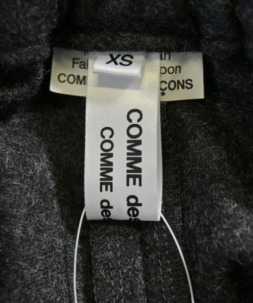 COMME des GARCONS COMME des GARCONS（コムデギャルソンコムデギャルソン）クロップドパンツ グレー サイズ:XS レディース/2200669775051