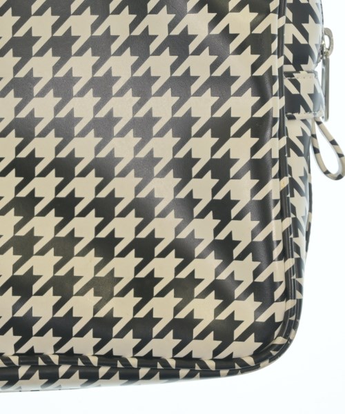 COMME des GARCONS COMME des GARCONS（コムデギャルソンコムデギャルソン）その他 シルバー サイズ:- レディース/2200674116061