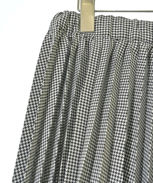 COMME des GARCONS COMME des GARCONS（コムデギャルソンコムデギャルソン）ロング・マキシ丈スカート 白 サイズ:-(M位) レディース/2200695234010