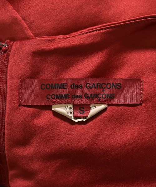 COMME des GARCONS COMME des GARCONS（コムデギャルソンコムデギャルソン）ワンピース 赤 サイズ:S レディース/2200718384098