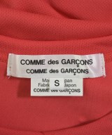 COMME des GARCONS COMME des GARCONS（コムデギャルソンコムデギャルソン）Tシャツ・カットソー 赤 サイズ:S レディース/2200669089073