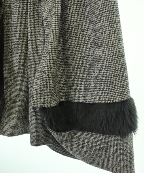 COMME des GARCONS COMME des GARCONS（コムデギャルソンコムデギャルソン）ひざ丈スカート 白 サイズ:XS レディース/2200670454266