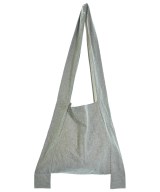 COMME des GARCONS COMME des GARCONS（コムデギャルソンコムデギャルソン）ショルダーバッグ グレー サイズ:- レディース/2200728911024