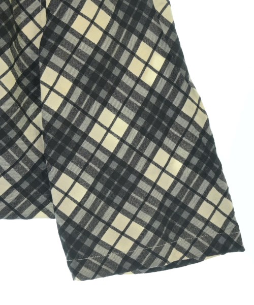 COMME des GARCONS COMME des GARCONS（コムデギャルソンコムデギャルソン）その他 グレー サイズ:XS レディース/2200718700027