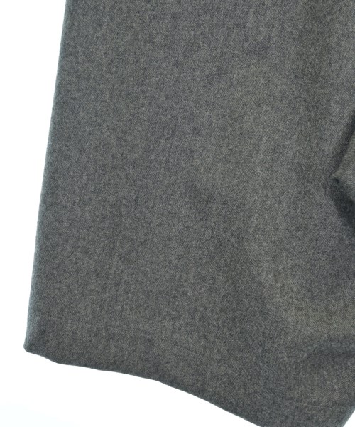COMME des GARCONS COMME des GARCONS（コムデギャルソンコムデギャルソン）その他 グレー サイズ:S レディース/2200722069028