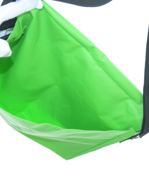 COMME des GARCONS COMME des GARCONS（コムデギャルソンコムデギャルソン）ショルダーバッグ 緑 サイズ:- レディース/2200723311010