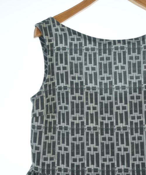 COMME des GARCONS COMME des GARCONS（コムデギャルソンコムデギャルソン）ワンピース 緑 サイズ:-(L位) レディース/2200684669045
