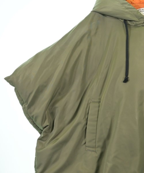 COMME des GARCONS COMME des GARCONS（コムデギャルソンコムデギャルソン）ダウンコート カーキ サイズ:XS レディース/2200686165064
