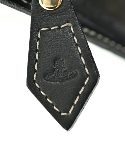 Vivienne Westwood（ヴィヴィアンウエスドウッド）ポーチ ベージュ サイズ:- レディース/2200675434232