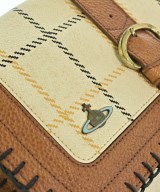 Vivienne Westwood（ヴィヴィアンウエスドウッド）ショルダーバッグ ベージュ サイズ:- レディース/2200676940053