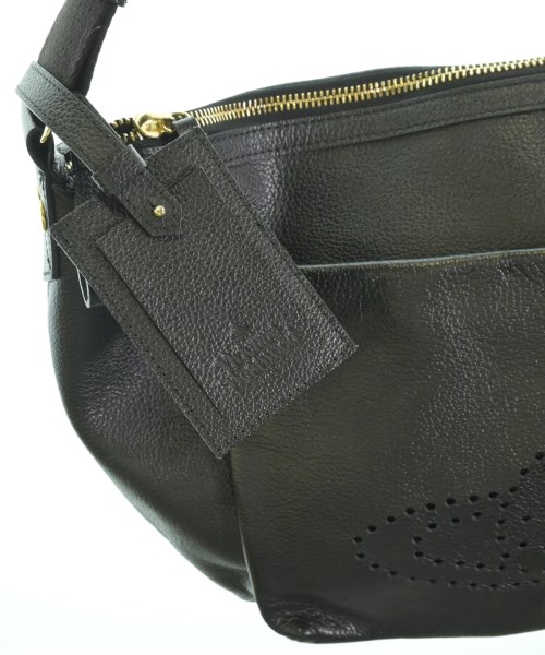 Vivienne Westwood MAN（ヴィヴィアンウエストウッドマン）ショルダーバッグ 黒 サイズ:- メンズ/2200687966042