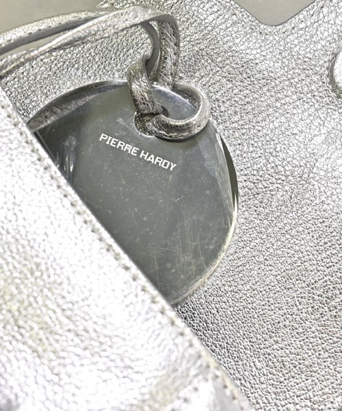 PIERRE HARDY（ピエールアルディ）ハンドバッグ シルバー サイズ:- レディース/2200644745512