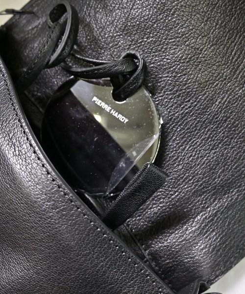 PIERRE HARDY（ピエールアルディ）ショルダーバッグ 黒 サイズ:- レディース/2200644748827