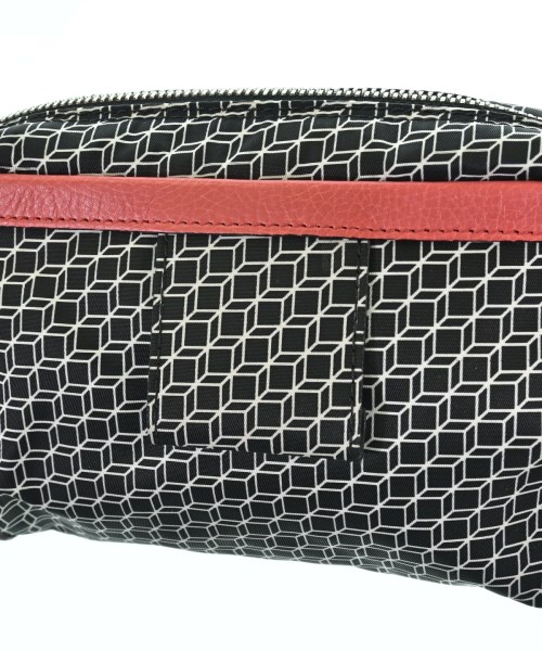 PIERRE HARDY（ピエールアルディ）ショルダーバッグ 黒 サイズ:- レディース/2200677947051