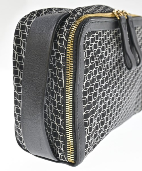 PIERRE HARDY（ピエールアルディ）ポーチ 黒 サイズ:- レディース/2200658707179