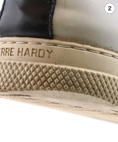 PIERRE HARDY（ピエールアルディ）スニーカー 白 サイズ:EU41(26cm位) メンズ/2200721123042
