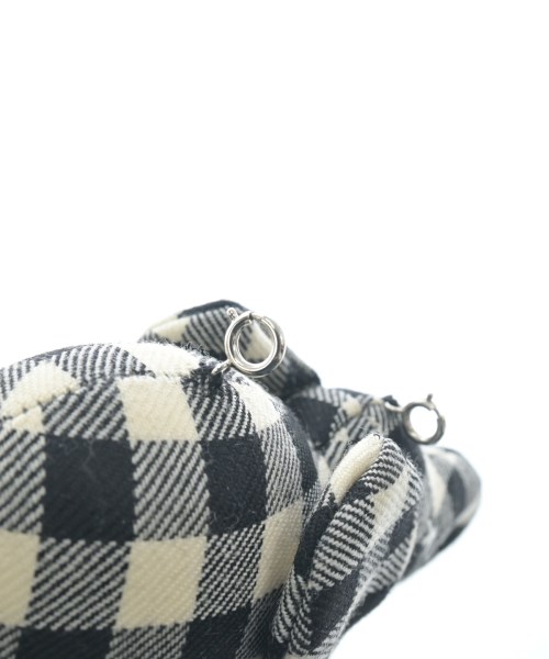 COMME des GARCONS（コムデギャルソン）ネックレス 黒 サイズ:- レディース/2200621544411