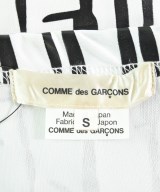 COMME des GARCONS（コムデギャルソン）Tシャツ・カットソー 白 サイズ:S レディース/2200548075111