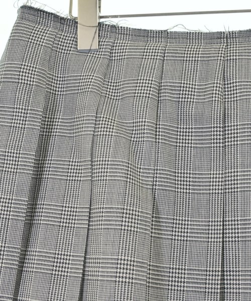 COMME des GARCONS（コムデギャルソン）ひざ丈スカート グレー サイズ:M レディース/2200623863015