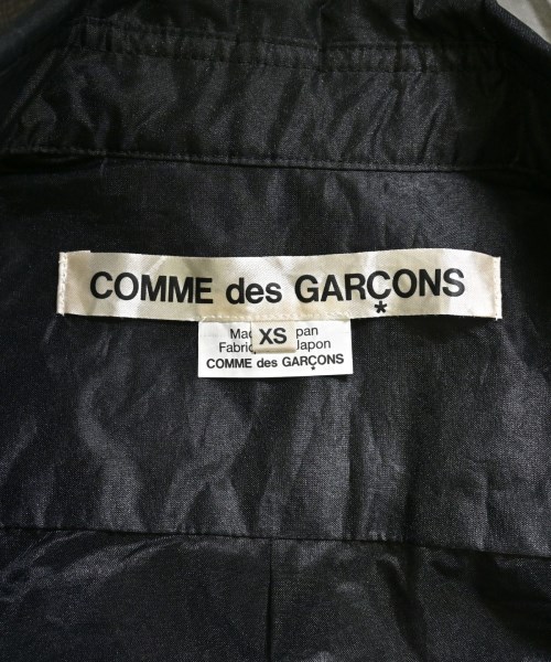 COMME des GARCONS（コムデギャルソン）カジュアルシャツ 黒 サイズ:XS レディース/2200624173069