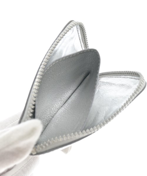 COMME des GARCONS（コムデギャルソン）財布・コインケース シルバー サイズ:- レディース/2200630379110