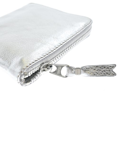 COMME des GARCONS（コムデギャルソン）財布・コインケース シルバー サイズ:- レディース/2200630379110