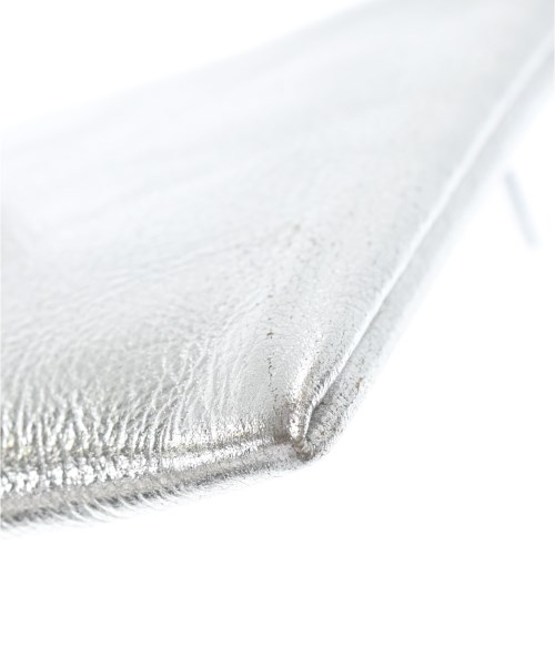 COMME des GARCONS（コムデギャルソン）財布・コインケース シルバー サイズ:- レディース/2200630379110