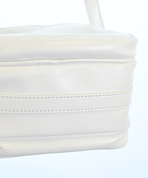 COMME des GARCONS（コムデギャルソン）ショルダーバッグ 白 サイズ:- レディース/2200609888209