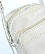 COMME des GARCONS（コムデギャルソン）ショルダーバッグ 白 サイズ:- レディース/2200609888209