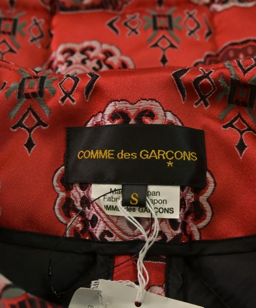 COMME des GARCONS（コムデギャルソン）その他 赤 サイズ:S レディース/2200609898017