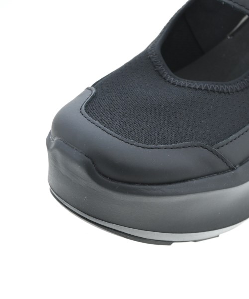 COMME des GARCONS（コムデギャルソン）スニーカー 黒 サイズ:24.5cm レディース/2200610929120