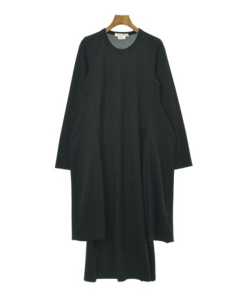 コムデギャルソン　ワンピース 2005524G0131_x1_a001.jpg