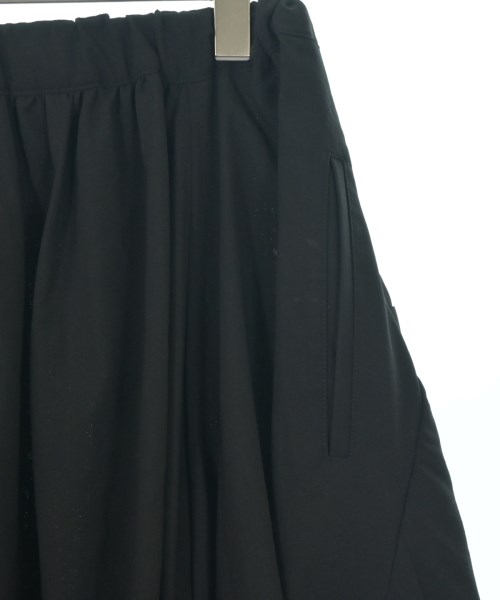 COMME des GARCONS（コムデギャルソン）ひざ丈スカート 黒 サイズ:S レディース/2200601138029
