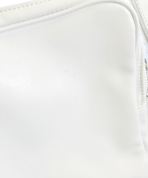 COMME des GARCONS（コムデギャルソン）ショルダーバッグ 白 サイズ:- レディース/2200678506158