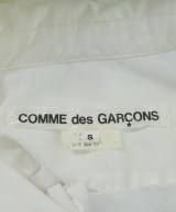 COMME des GARCONS（コムデギャルソン）カジュアルシャツ 白 サイズ:S レディース/2200681676022