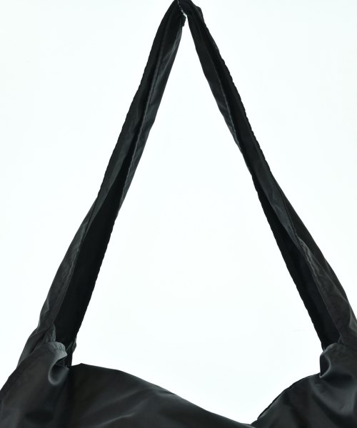 COMME des GARCONS（コムデギャルソン）ショルダーバッグ 黒 サイズ:- メンズ/2200696367069