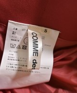 COMME des GARCONS（コムデギャルソン）その他 赤 サイズ:S レディース/2200694803040