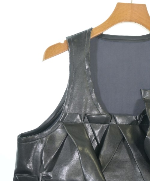 COMME des GARCONS（コムデギャルソン）ベスト 黒 サイズ:S レディース/2200699776028