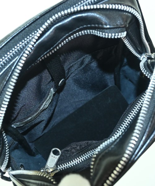COMME des GARCONS（コムデギャルソン）ショルダーバッグ 黒 サイズ:- メンズ/2200696053016