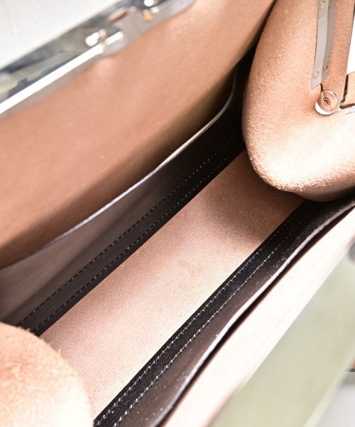 COMME des GARCONS（コムデギャルソン）ショルダーバッグ 黒 サイズ:- レディース/2200647034026