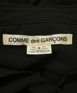 COMME des GARCONS（コムデギャルソン）カジュアルシャツ 黒 サイズ:S レディース/2200656270071