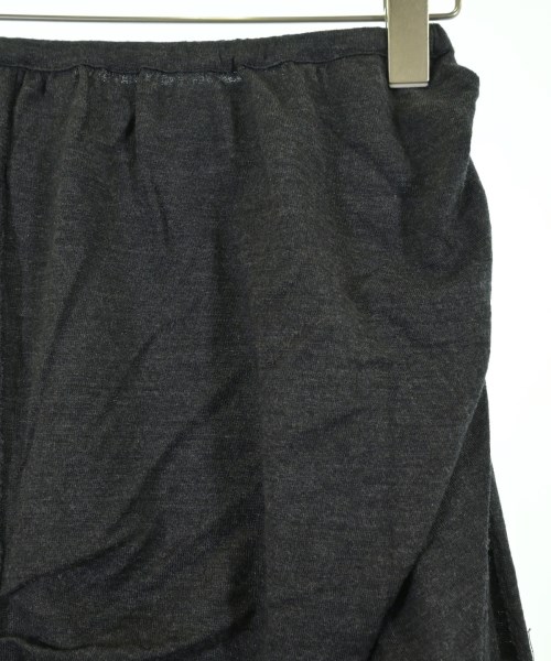 COMME des GARCONS（コムデギャルソン）ロング・マキシ丈スカート グレー サイズ:F レディース/2200710858054